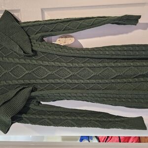 Elegant Green Cable Knit Mini Dress